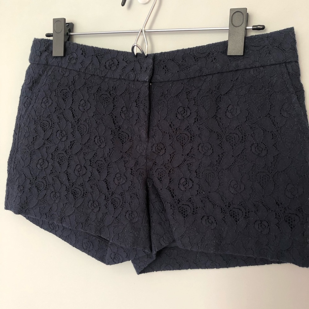 Kenar navy lace overlay shorts